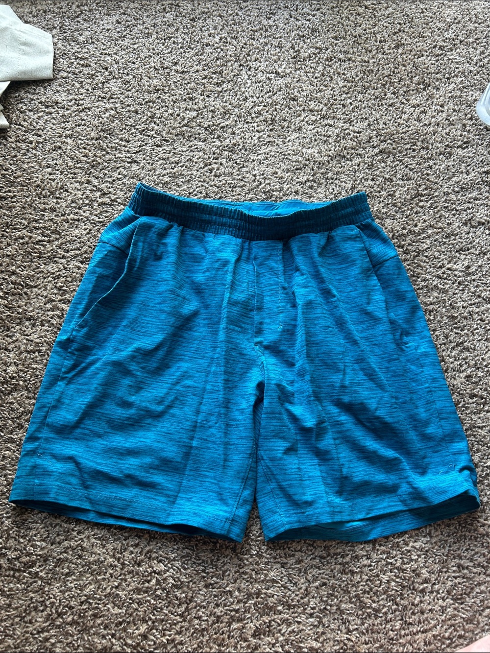 lululemon athletica Men's Athletic Shorts in Teal Blue - 7" inseam